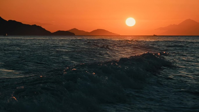 海上日落变焦视频