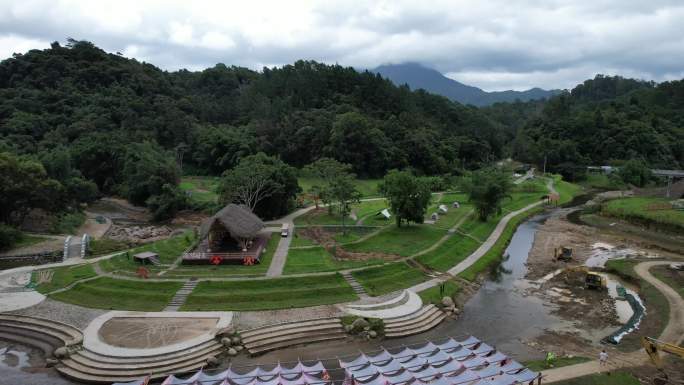 五指山市水满乡黎族村寨美丽乡村毛纳村