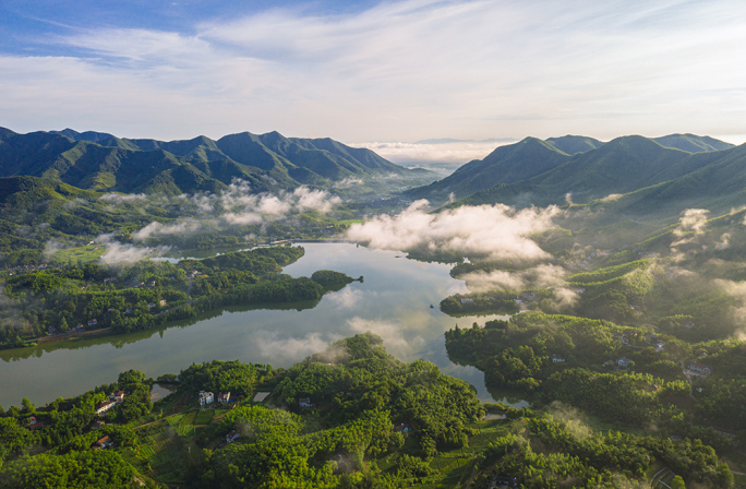 安吉绿水青山延时航拍