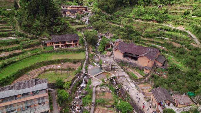 航拍丽水云和梯田风景区白银谷坑根村古村落