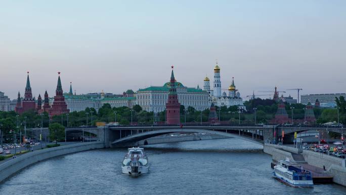 莫斯科河日转夜延时