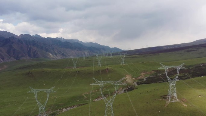 高原地形上的输电网络