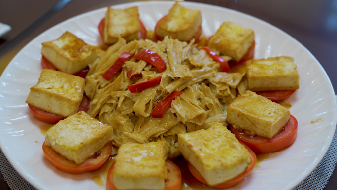 （原创）客家豆腐煎炸豆腐麻婆腐竹豆腐制作