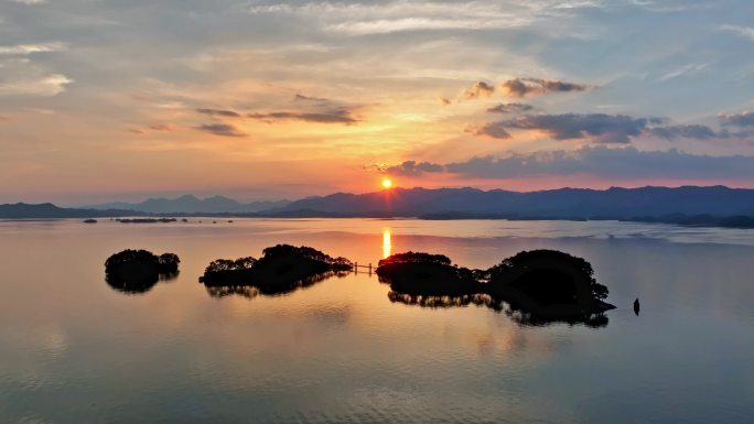 杭州千岛湖日出