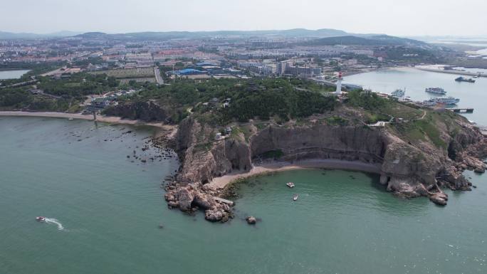 大海海洋焦石岛屿灯塔航拍 (2)