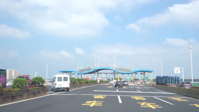 青岛胶州弯大桥过桥