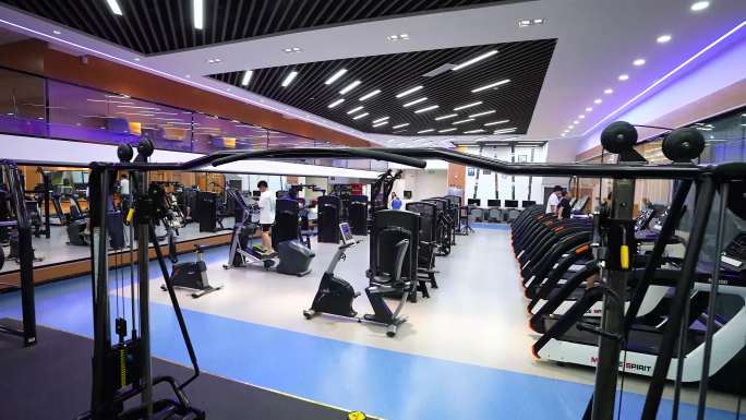 【4K】健身房健身器材锻炼跑步机