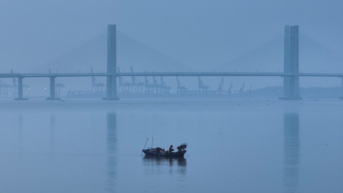 江河 渔船 泉州湾跨海大桥