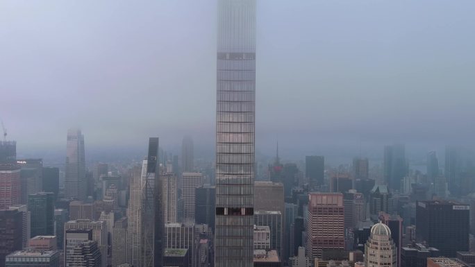 航拍纽约曼哈顿57西街111号摩天大楼云