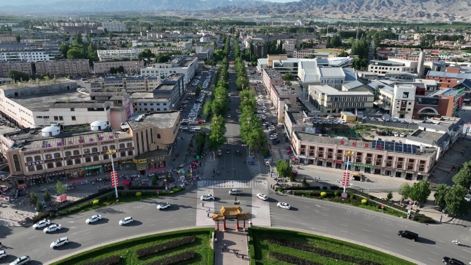 新疆伊犁特克斯八卦城航拍