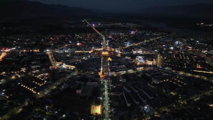 新疆伊犁特克斯八卦城航拍夜景