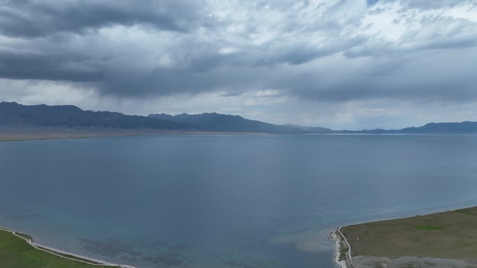 新疆赛里木湖航拍风景