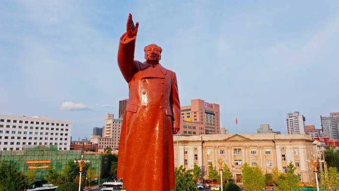 中山广场 城市雕塑 毛泽东雕像