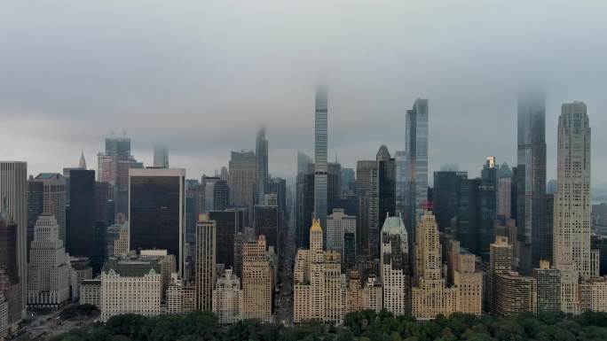城市航拍纽约中央公园摩天大楼汽车街道交通