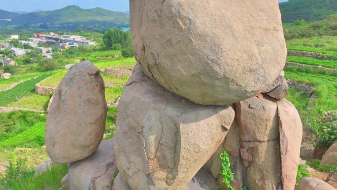 航拍山亭水泉吉庄村神奇的石头