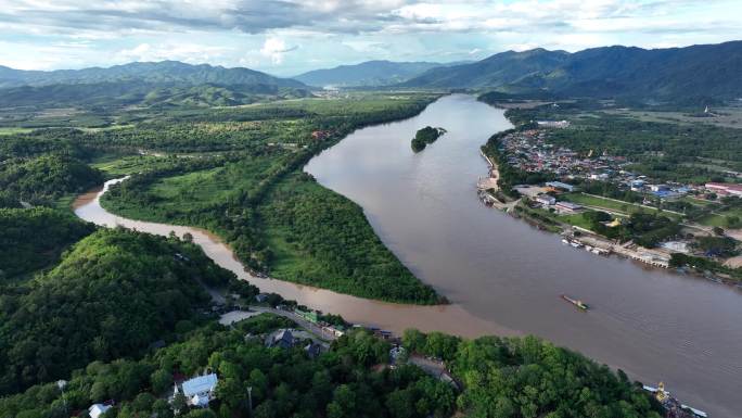 泰国缅甸老挝金三角湄公河航拍景观