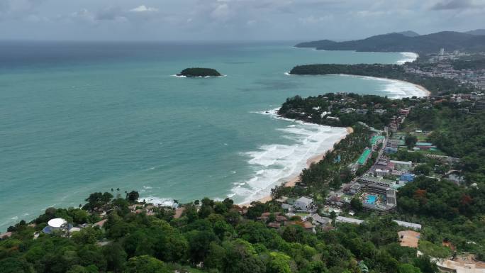 航拍泰国普吉岛远眺海滩海岸线自然风光