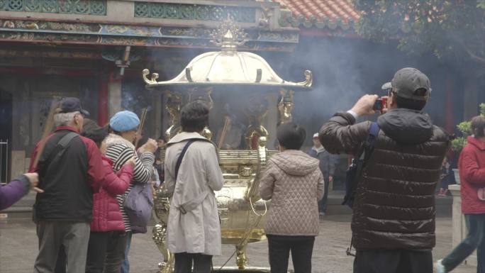 台湾龙山寺 香客