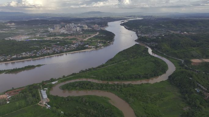 HDR缅甸金三角洛克河和湄公河航拍景观