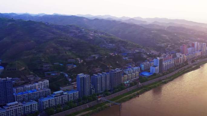 陕西省榆林市吴堡黄河日出航拍1