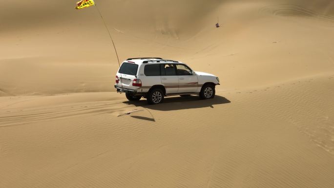 沙漠 汽车 固定 越野 航拍