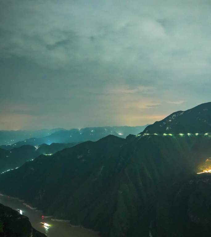 巫峡夜景云海航运延时