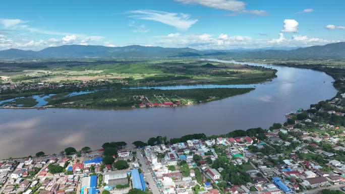 航拍泰国老挝清盛城市湄公河河滨景观