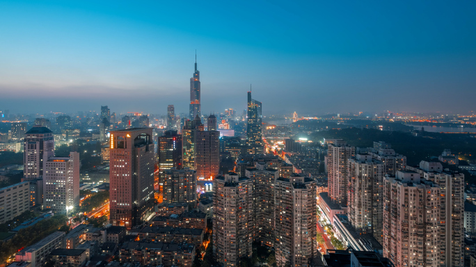 南京紫峰大厦、新街口、城市日转夜