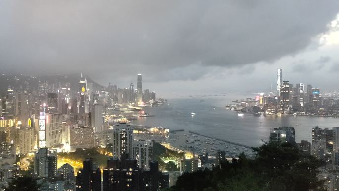 香港宝马山夜景