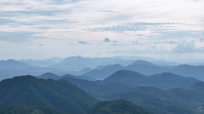 航拍青山绿水群山生态清晨美景