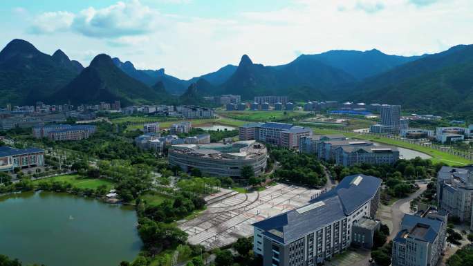 桂林电子科技大学尧山校区多镜头航拍夏季