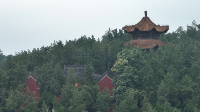 清晨 早晨 大雾 古建筑 山上 航拍