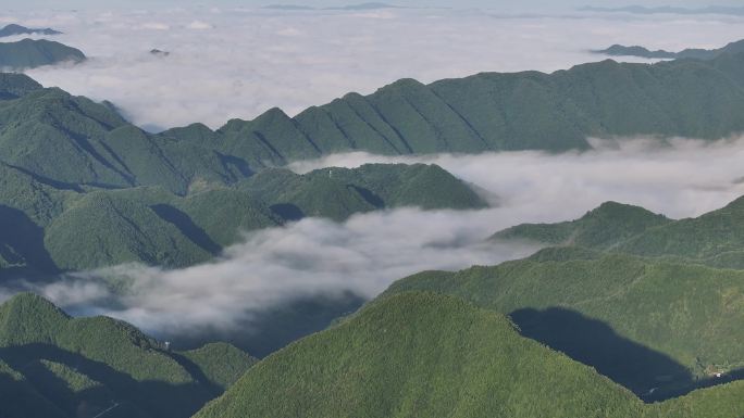 陕西镇安北阳山云海日出