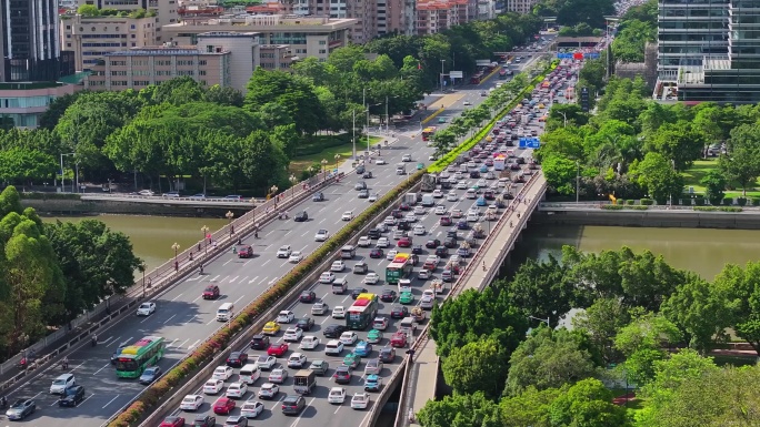 城市道路拥堵