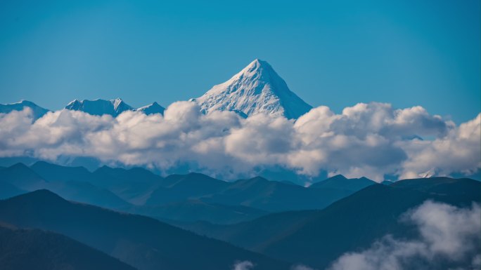 蜀山之王贡嘎雪山