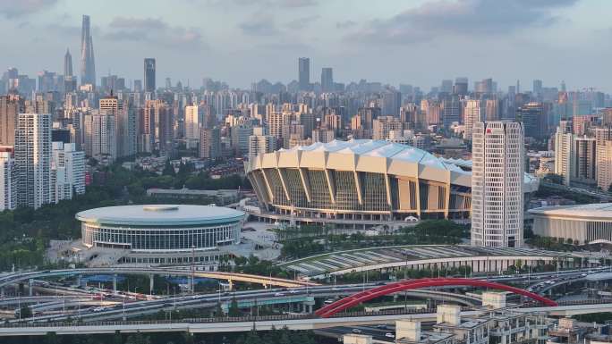 4K-Log-航拍上海体育场、徐汇区全景