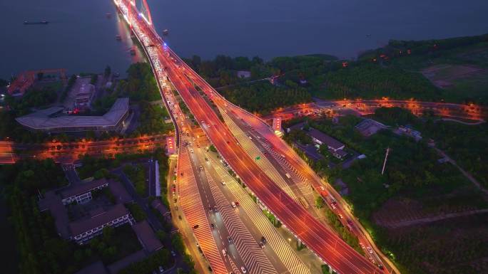 杭州彩虹快速路之江大桥夜景