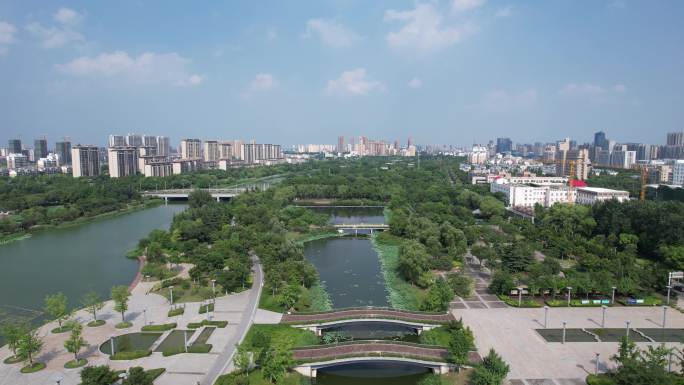 江苏宿迁城市风光绿化植物公园古运河航拍