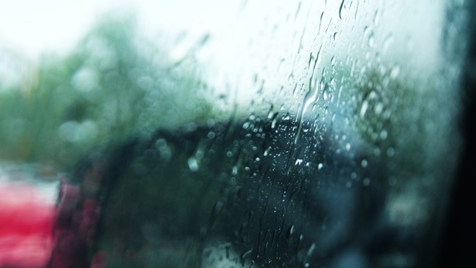 下雨 雨景 下雨街景 车内玻璃 下雨玻璃