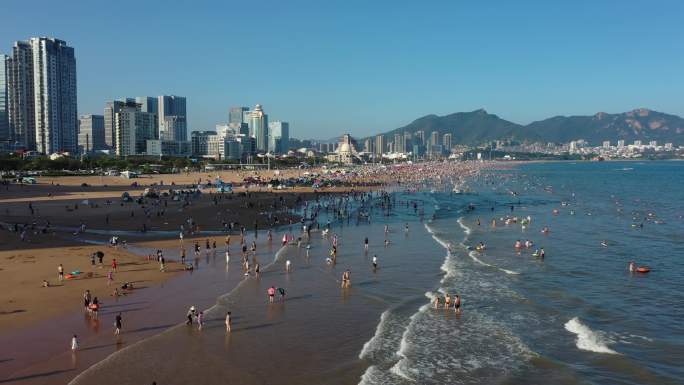 航拍青岛石老人海水浴场