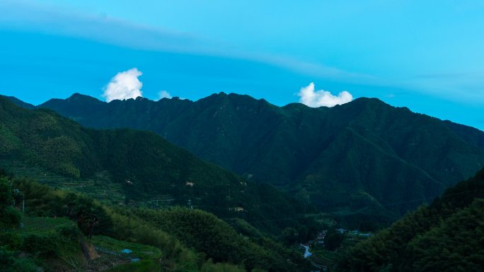 大山里的风起云涌