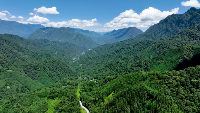 群山绵延青山绿水自然风景航拍视频素材