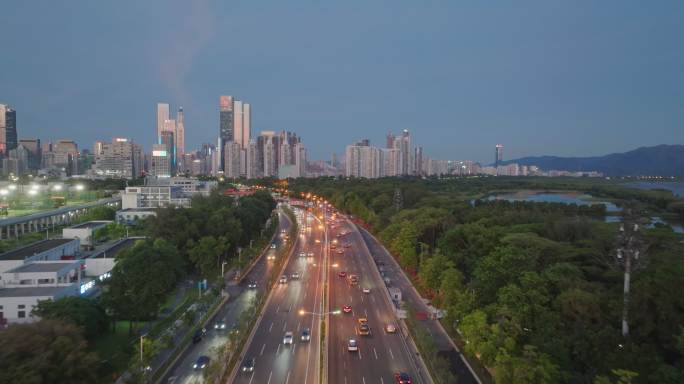 4K原创广东深圳滨海大道夜景车流航拍