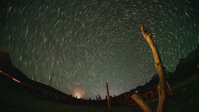 雅家梗羊圈星轨