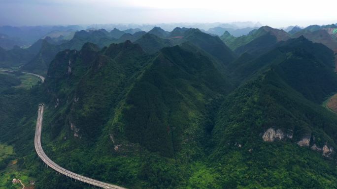 航拍广西大山地貌