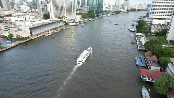 泰国航拍曼谷湄南河城市高楼天际线风光