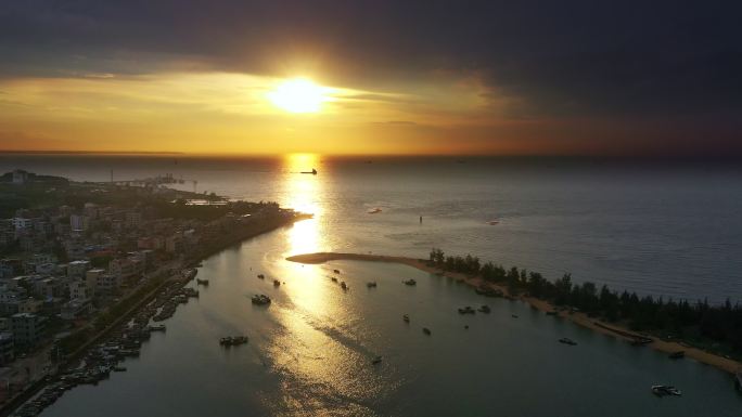 海口东水港的日出日落