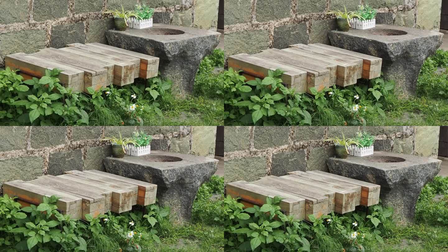【相机实拍】小院木凳石墩