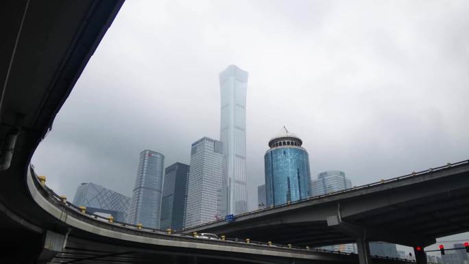 雨天城市 雨天北京印象