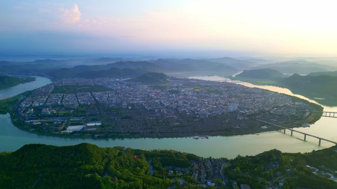 四川阆中古城高视角航拍古建筑街道日出曙光